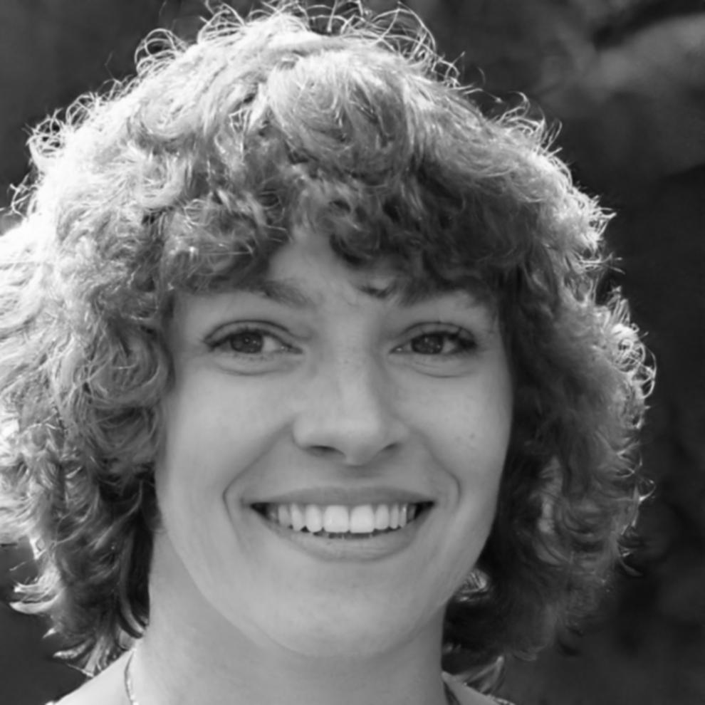 Sophie Martineau, Senior Analyst